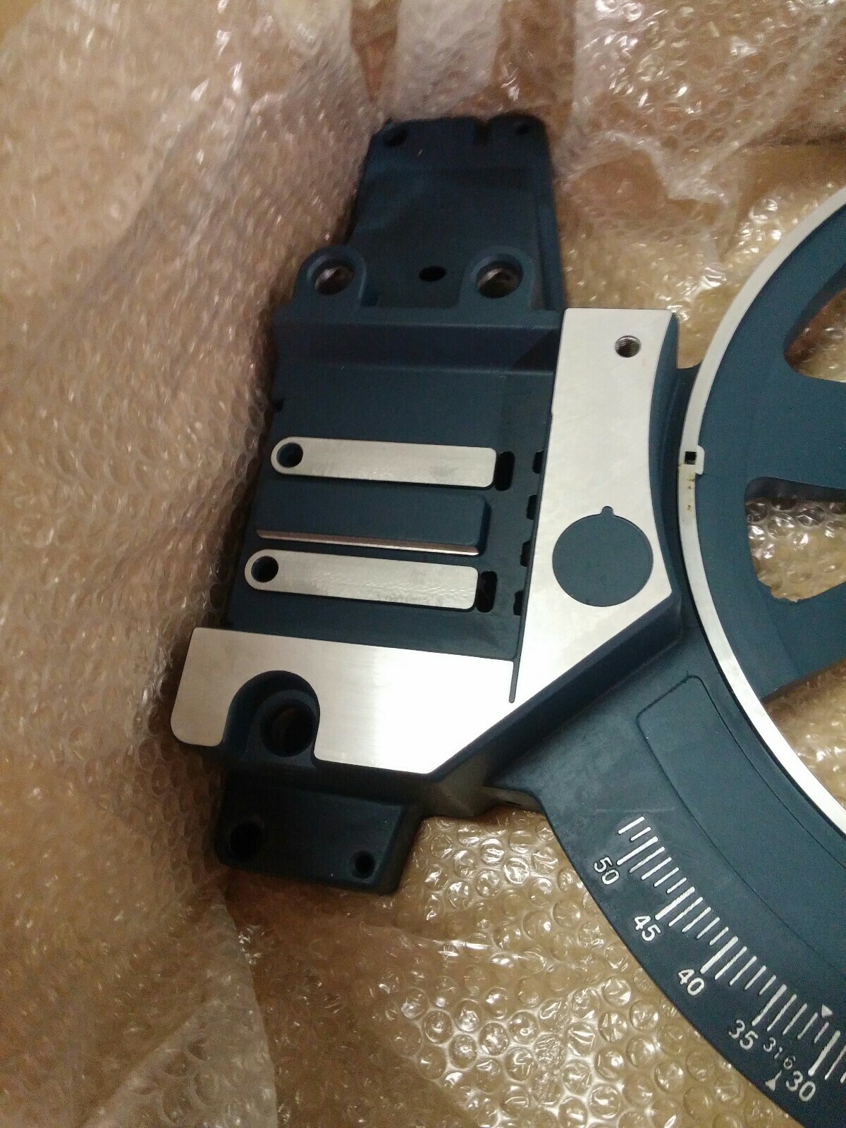 BOSCH 3912 COMPOUND MITER SAW BASE PLATE ASSEMBLY PART KIT 2610916123