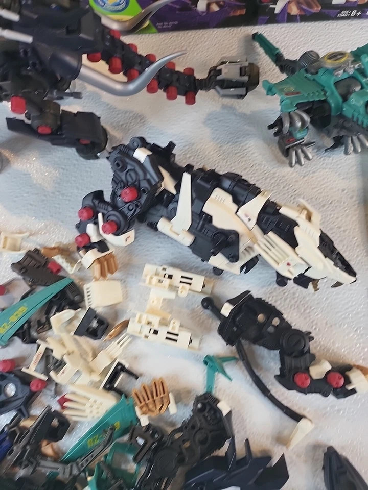 Lot Of 3 Hasbro Zoids #041 Motorized 2001 Action Figure Kit Maybe Incomplete EBS - Image 2 of 4