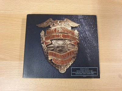 2-CD / THE PRODIGY - THEIR LAW - THE SINGLES 1990 - 2005