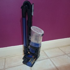 Shark Anti Hair Wrap Cordless Vacuum Cleaner IZ202UK - Full Working Order