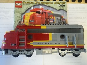 LEGO Santa Fe Super Chief 10020 -  Pre-owned, with Instructions