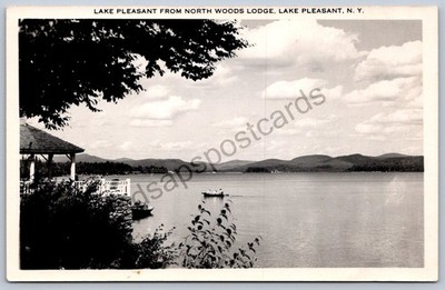 K51/ Lake Pleasant New York RPPC Postcard c1950 North Woods Lodge 383