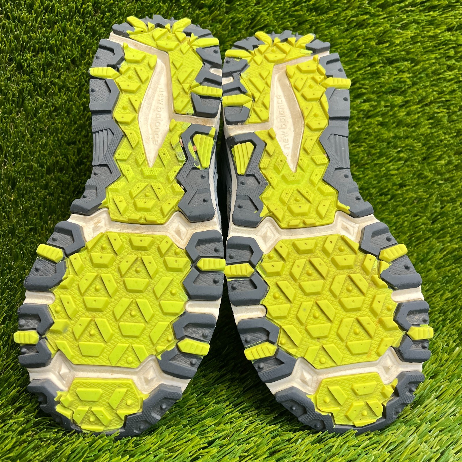 New Balance 410v5 Womens Size 8.5 Gray White Athletic Running Shoes Sneakers thumbnail 10