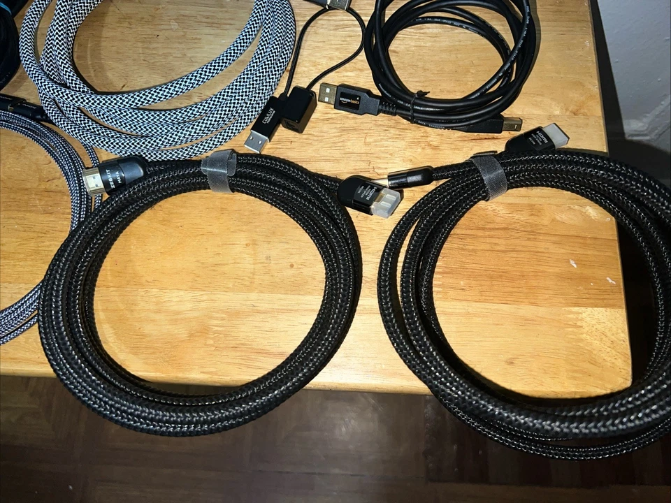 Premium Zeskit HDMI 2.1 & DP & USB C & SPF Adapter & More! - Image 3 of 4