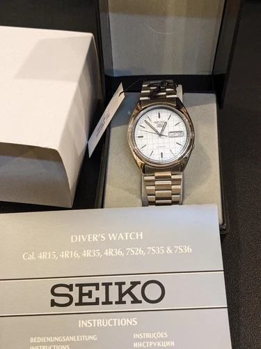 Seiko 5 SNXF05K 72-A85 NEW