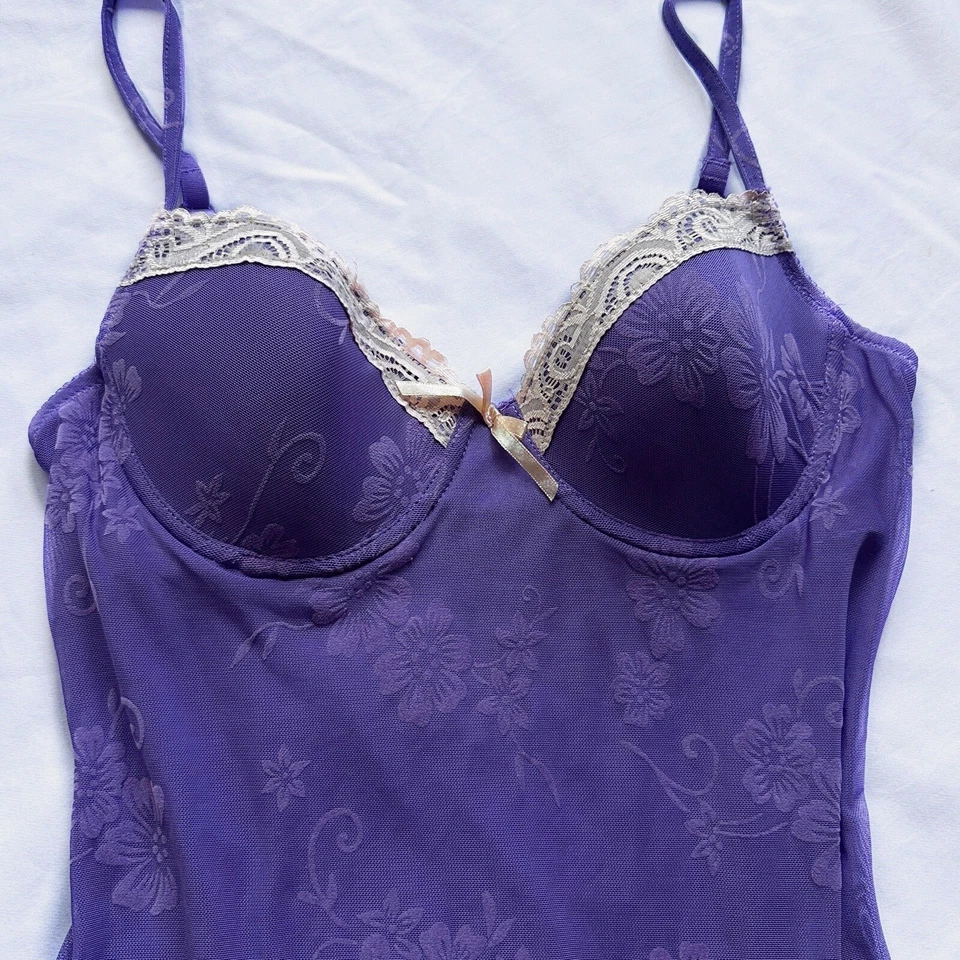 Blusa cami Donna Loren Y2k malha floral roxa rosa acabamento de renda 34B - Imagem 2 de 4