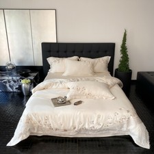 3D Embroidered Bedding Set 4pcs Quilt Cover Set Flat 2 Pillowcases Super Silky