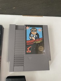 Hogan's Alley (Nintendo NES, 1985) Complete in Box CIB Hangtab 5-Screw