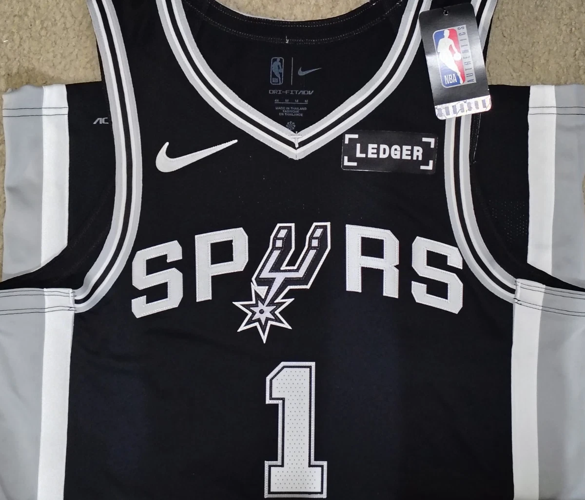 Nike San Antonio Spurs NBA Fan Apparel & Souvenirs for sale | eBay