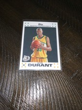 2007-08 Topps Retail Factory Set Rookie Card Kevin Durant #2 White (RC). rookie card picture