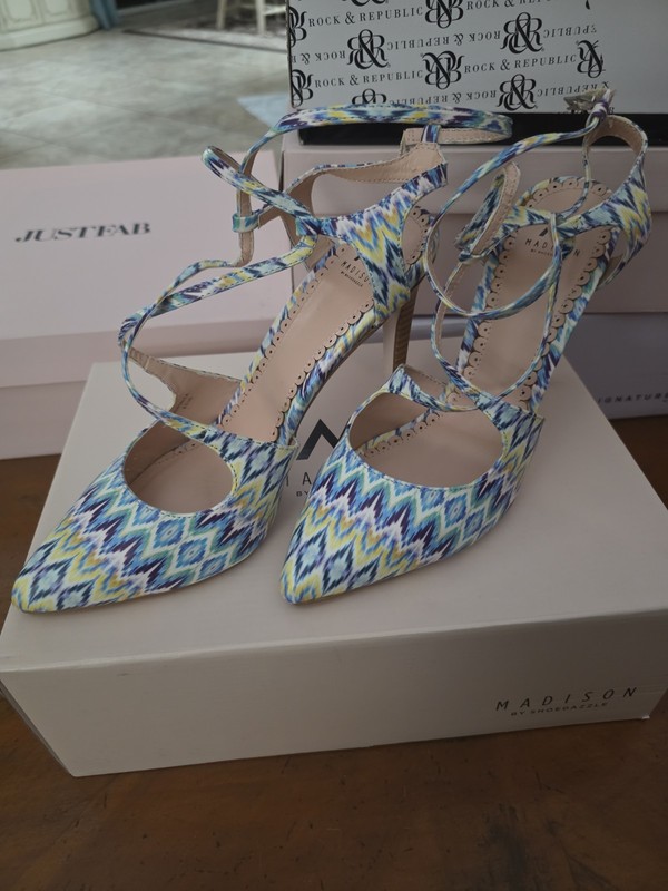 Madison By ShoeDazzle Veronica 8.5 Heels
