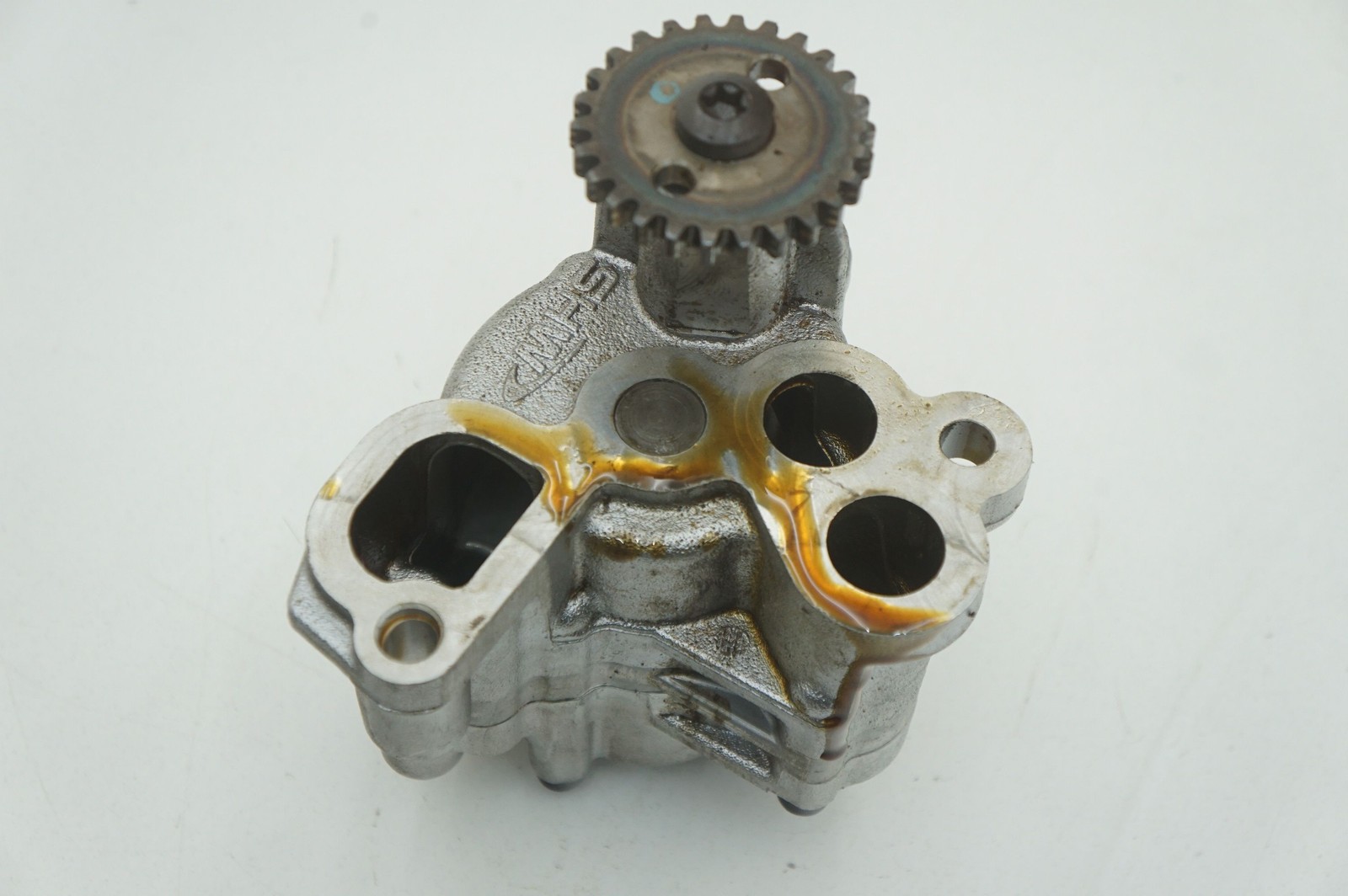 4.3l V8 Engine Dry Oil Scavenge Pump OEM 6G33-6600-BB Aston Martin V8 Vantage 07