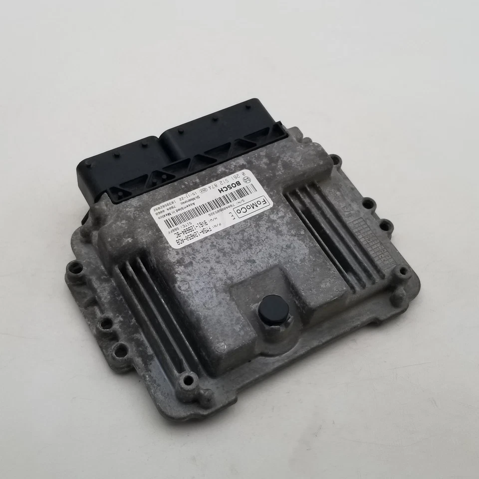 Módulo de control del motor Ford Focus 2013 2014 2015 2016 ECU ECM FM5A-12A650-ADB Foto 4 de 4