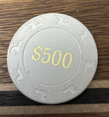$500 Vintage Unidentified Casino Roulette Poker Gaming Chip