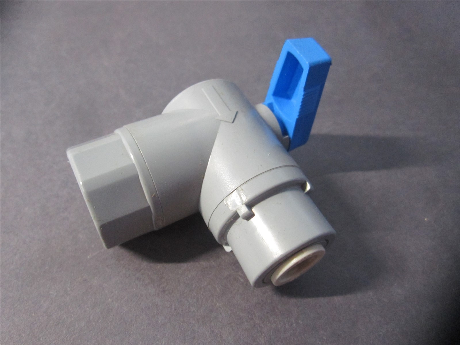 (PVC 657-6F6SMC-F) 3/8" x 3/8" Push to Connect Angled PVC Ball Valve