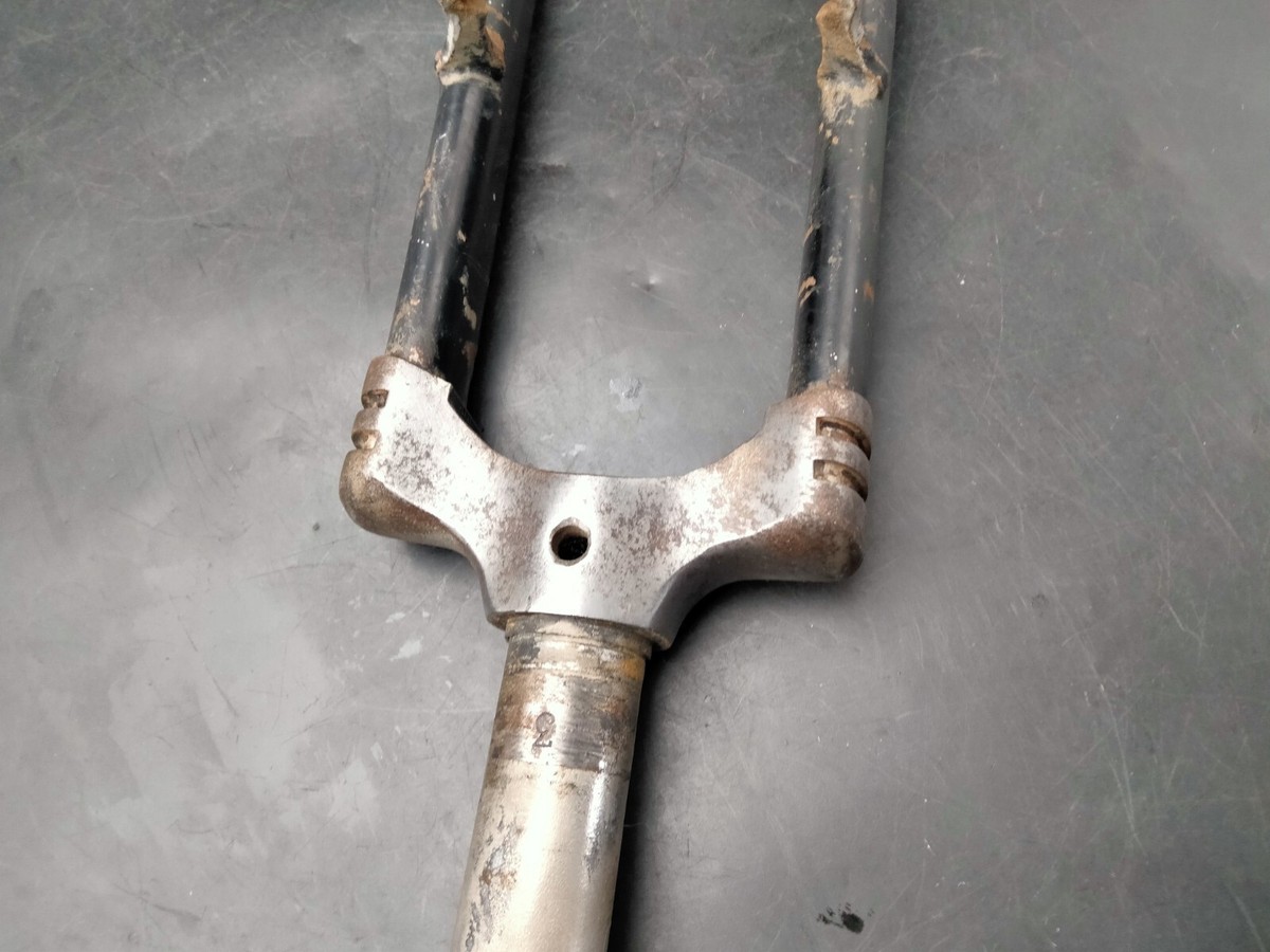 Fourche ST RAPIDO origine PEUGEOT sur , votre spécialist