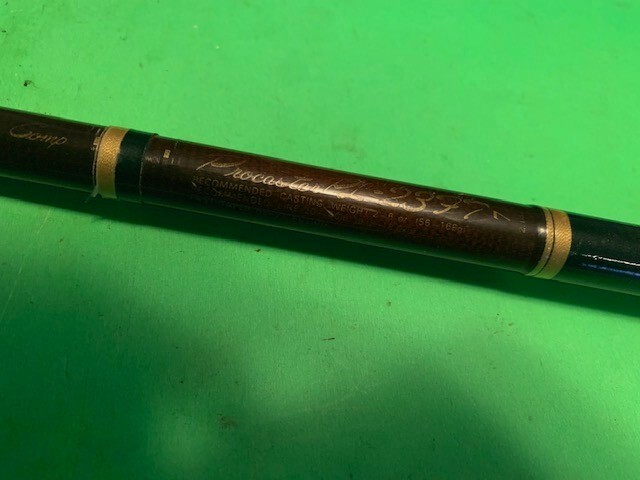 VINTAGE DAIWA GRAPHITE COMPOSITE PROCASTER 7 FOOT 20 TO 40 POUND