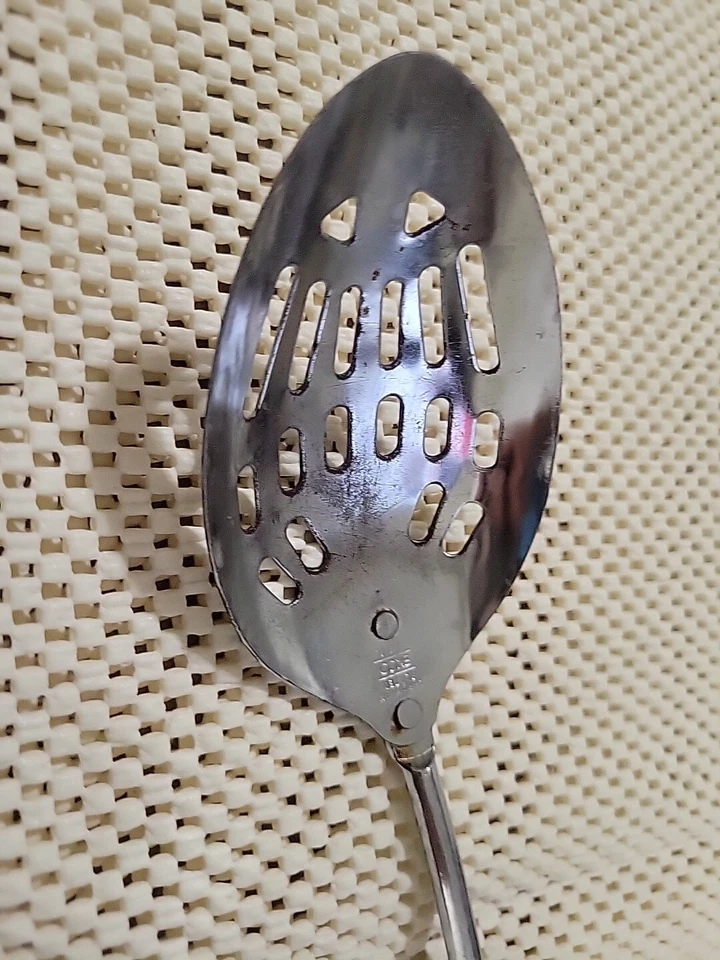 EKCO Chromium Plated Slotted Spoon - Wood Handle -  USA - VINTAGE - Image 2 of 4