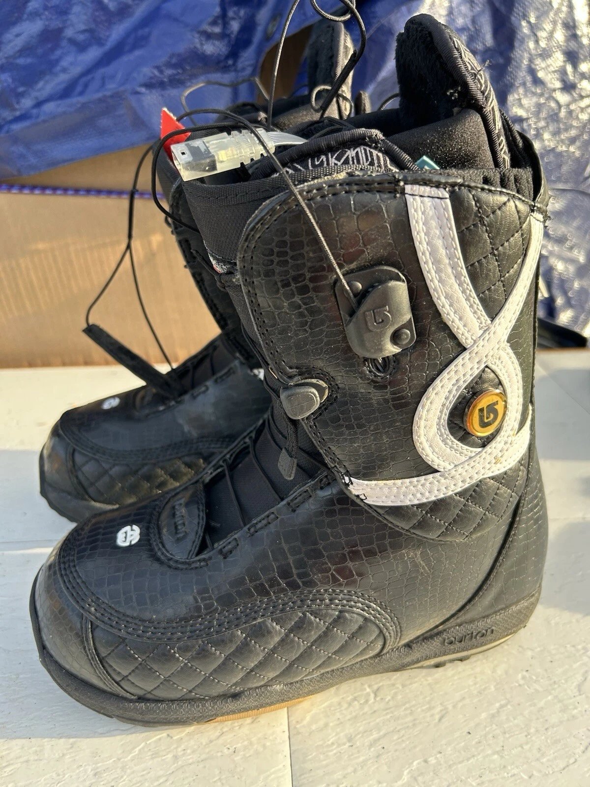 Bottes de snowboard Burton Supreme Heat noires pour femme pointure 7,5 (#302)