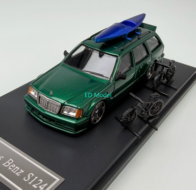 BN YS 1:64 Green E Class S124 EVO2 Wagon Sports Model Diecast Metal Car