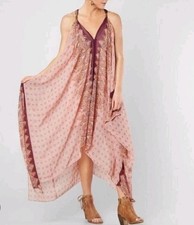 GIMMICKS Chiffon Maxi Dress Handkerchief Design Hem Boho Paisley Wine Medium