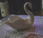 Vintage Lenox Ivory Porcelain Swan Wedding Card Holder Gold Accents — photo 10