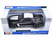 2012 FORD MUSTANG BOSS 302 MATT BLACK 1/24 DIECAST MODEL CAR BY MAISTO 31269