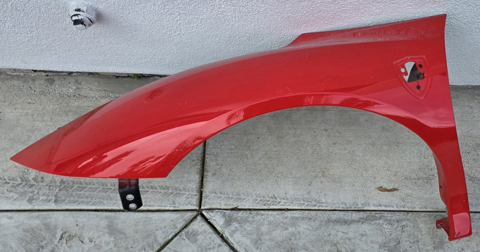 Ferrari SF90 OEM Left Front Fender  985830940 Red Mint