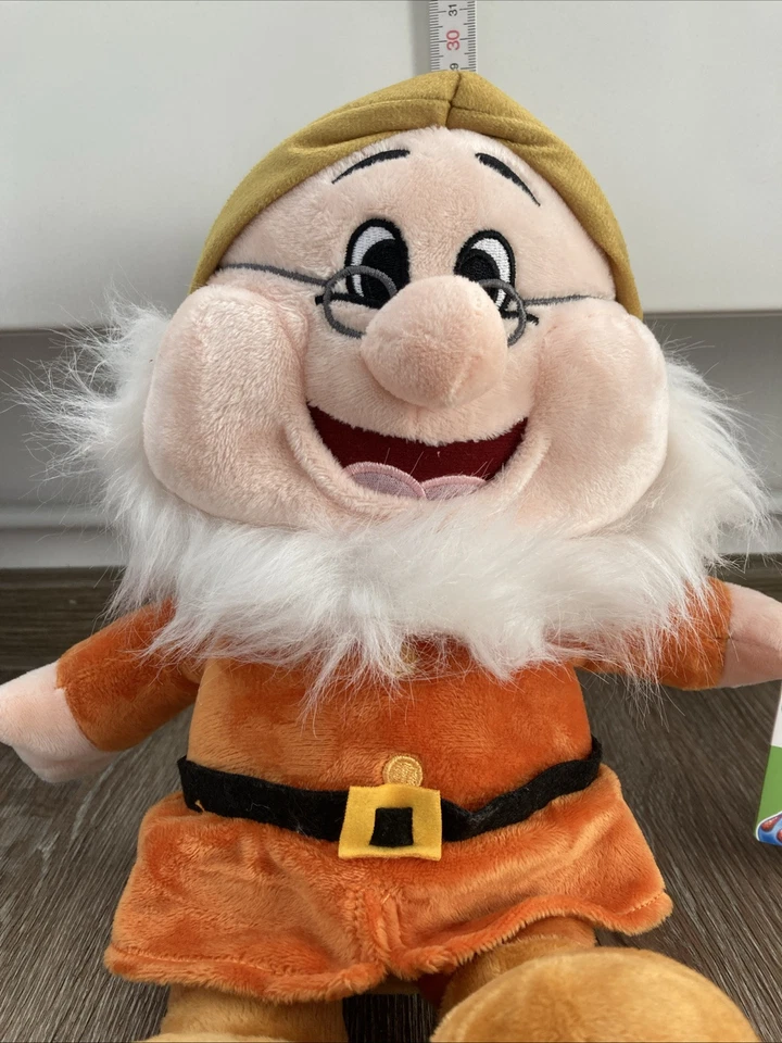 Disney Schneewittchen 7 Zwerge Plüsch Figur Chef Doc Anführer 25cm original Neu - Bild 2 von 4
