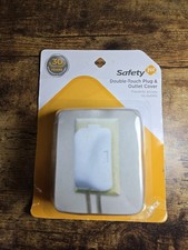 Safety 1st Double-Touch Plug 'N Outlet Covers, 2 Pack