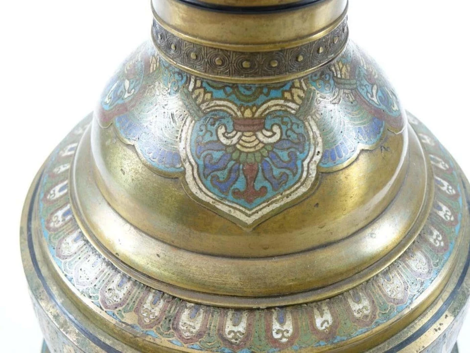 Beautiful Large Antique Chinese Bronze Cloisonne Decorative Table Base - Image 3 of 3
