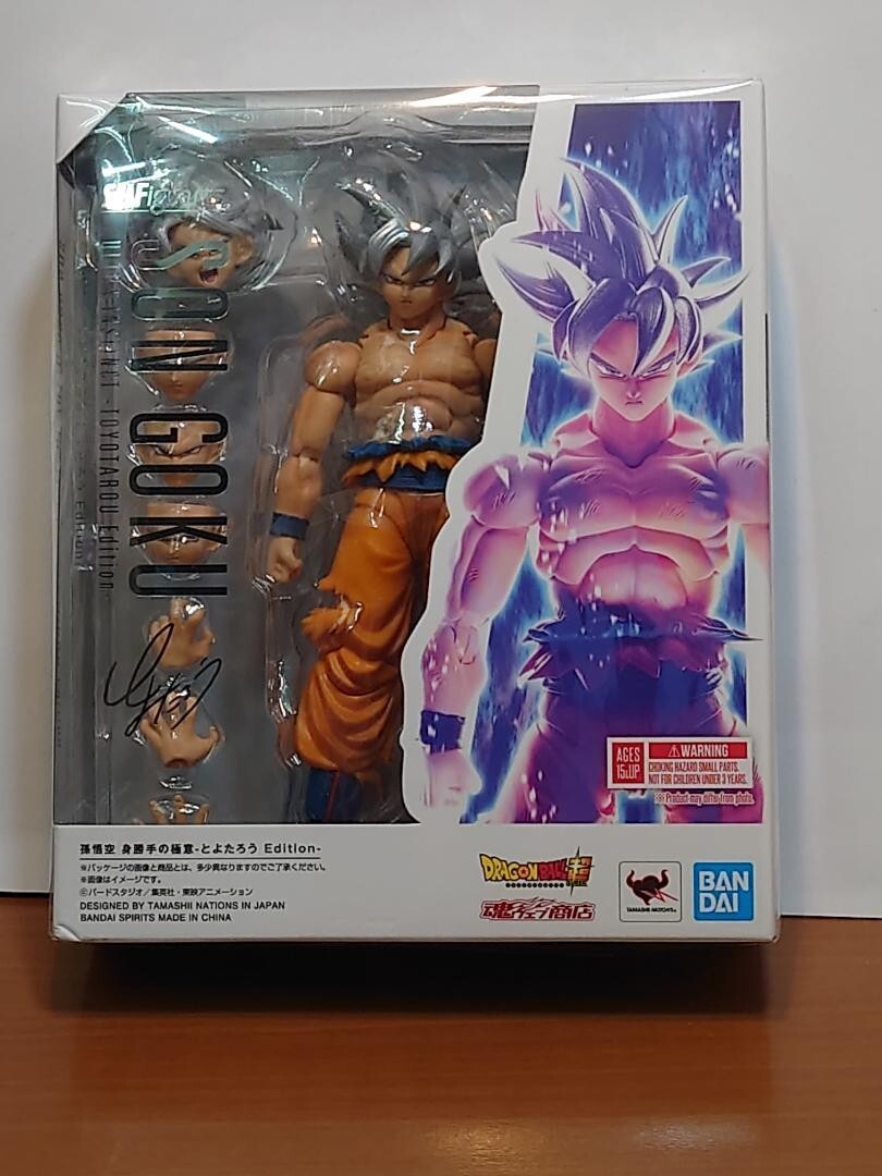 Premium BANDAI S.H.Figuarts Son Goku ultra instinct -Toyotarou