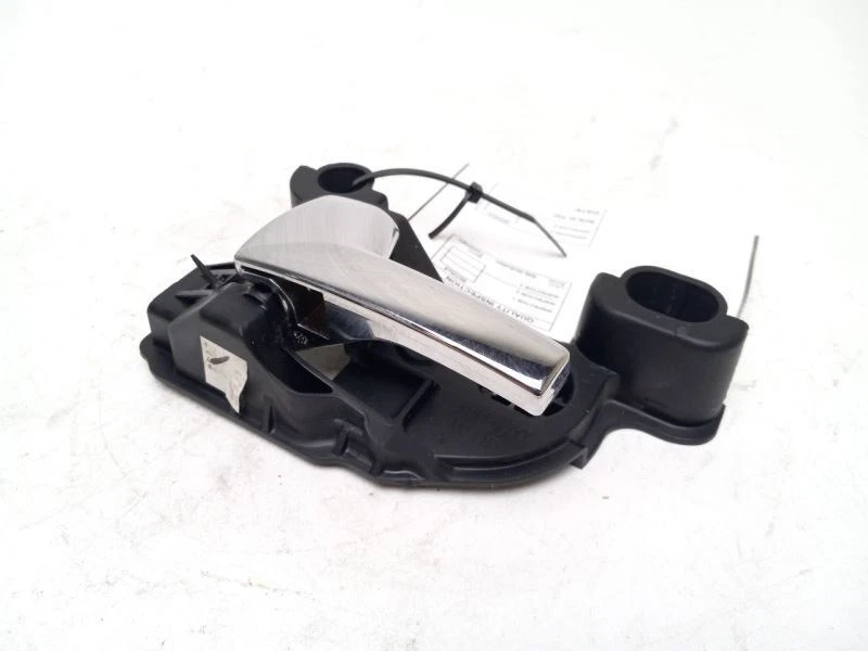 Manija de puerta interior trasera izquierda ford quinientos 2005-2007 Foto 3 de 4