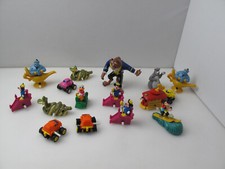 Vintage -80s   Wind Up Toys,  Mixed Toys LOOK Lot of 16 .cars and other
