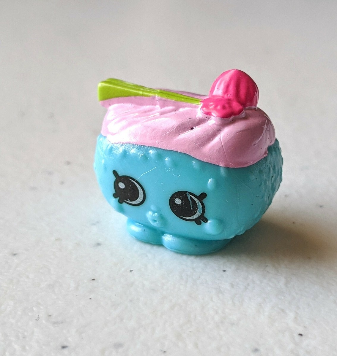 Shopkins Season World Vacation ASIA Suki Sushi 8-103 Blue Rice