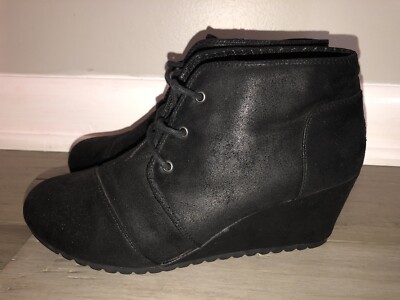 MINT Bobs from Skechers memory foam Women's 9 Black lace up Booties Shoes 34278