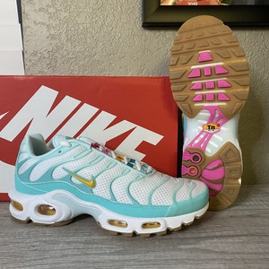 nike air max plus tropical twist