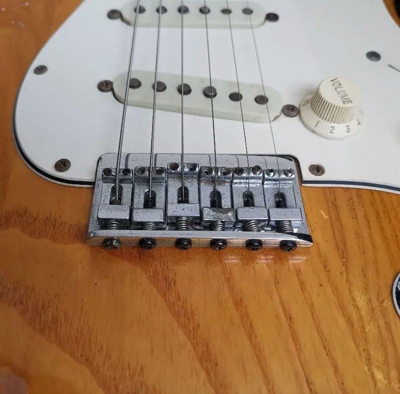 Fender Stratocaster 1979 ラージヘッド ハードテイル Fender Stratocaster 1979 Head Hardtail | eBay