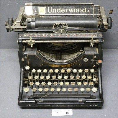 Vintage circa 1921 UNDERWOOD Standard Typewriter No. 5  Made in USA
