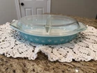 Vintage Pyrex Turquoise Snowflake 1.5 Quart Divided Casserole Dish with Lid