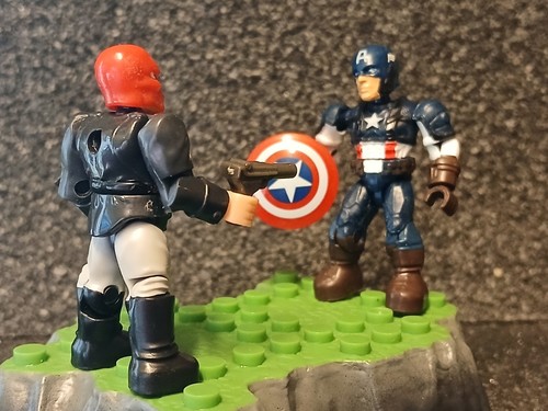 Mega Bloks Marvel Red Skull Vs Captain America . mega construx . D21 - 第 2/5 張圖片