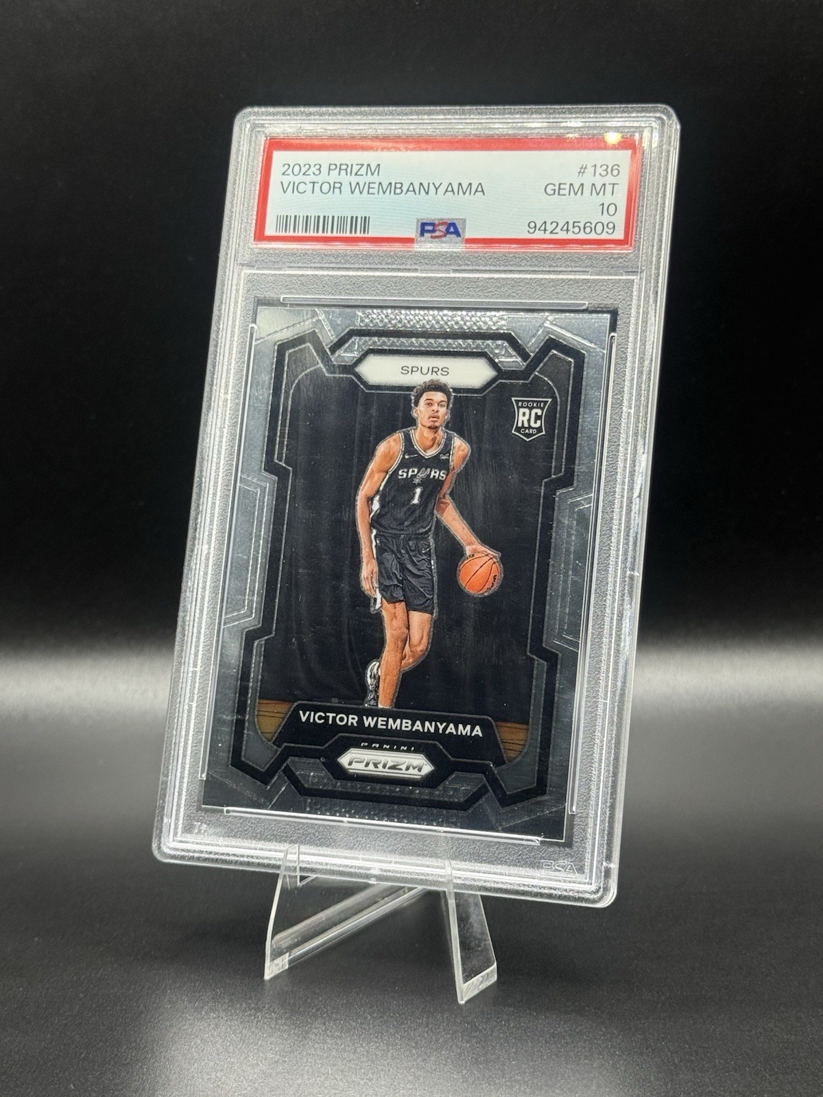 π½ 2023-24 Panini Prizm Victor Wembanyama #136 RC Base PSA 10 Spurs WEMBY ALIEN view 3