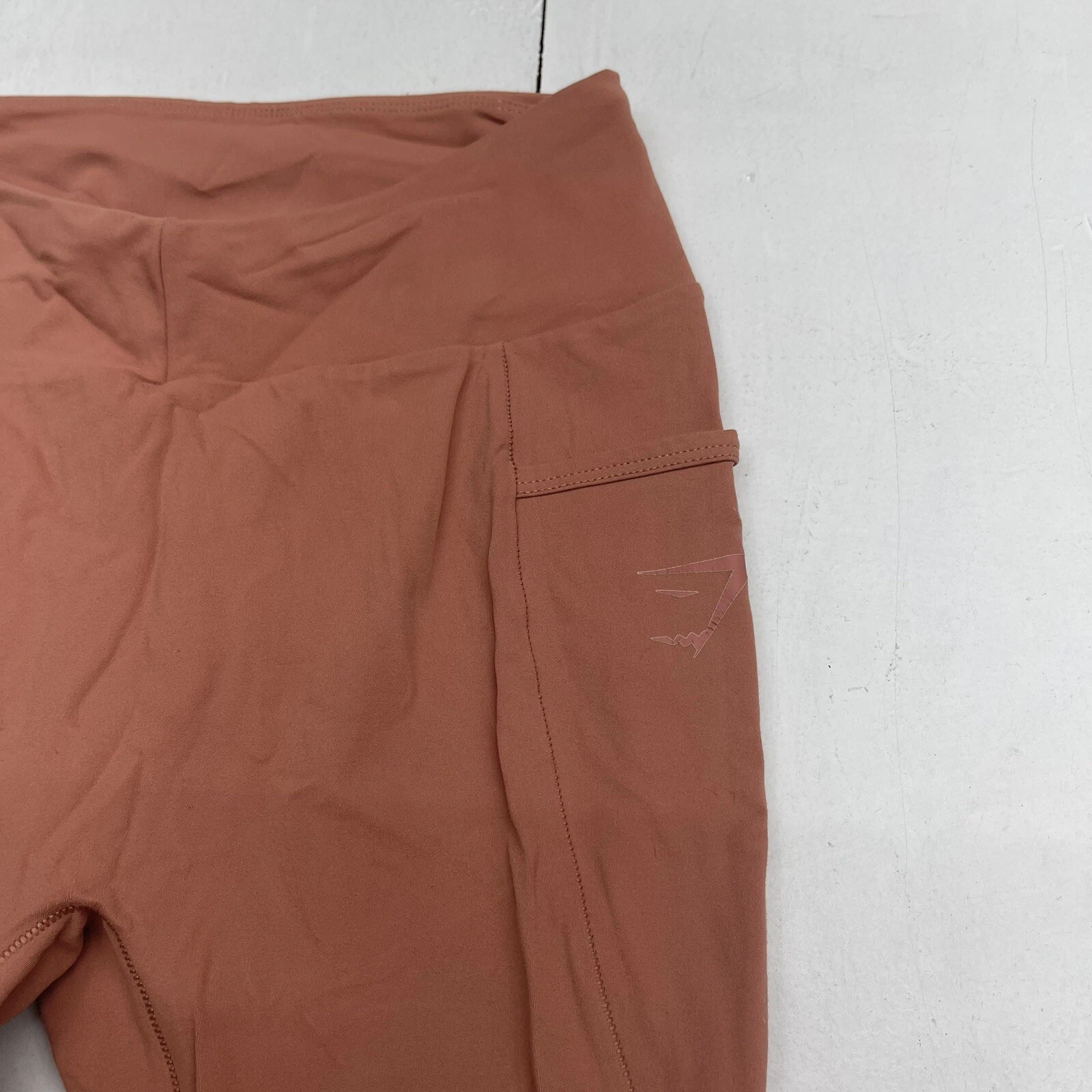gymshark ruched bum pocket leggings