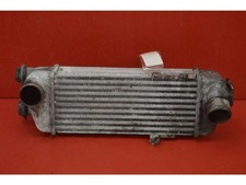 HYUNDAI i30 Estate FD Ladeluftkühler 28270-2A62X 2008 22123053