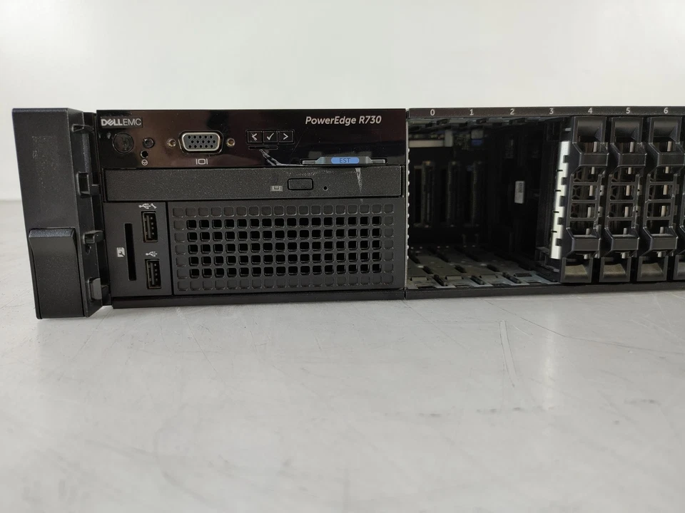 Dell PowerEdge R730 2.40 GHz Intel Xeon E5-2620 v3 32 GB DDR4 Server - Image 2 of 4