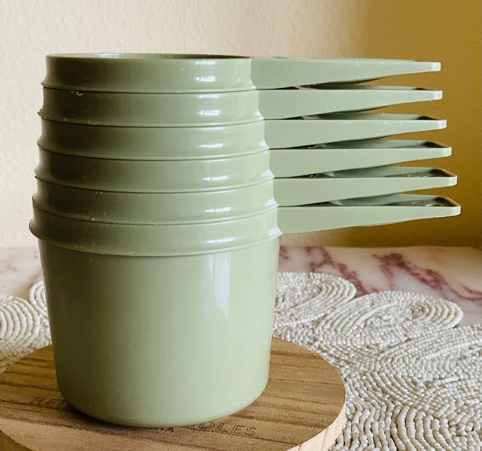 Tupperware Measuring Cups Lot of 5 Avacado Green Retro Nesting 70's