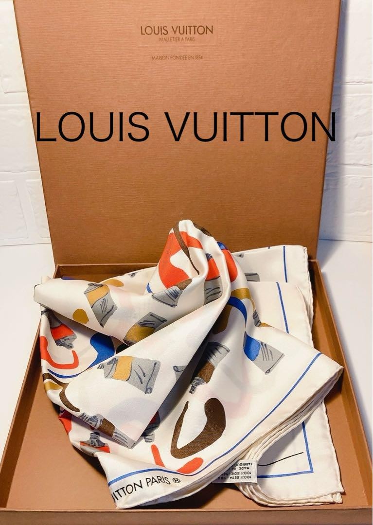 Louis Vuitton Oversized Scarf with Original Packaging Box
