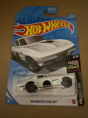 1 2020 Hot Wheels HW Race Day White  64 Corvette Sting Ray