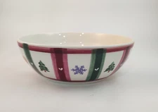 Pfaltzgraff Snow Bear 9 1/4" Round  Vegetable Serving Bowl