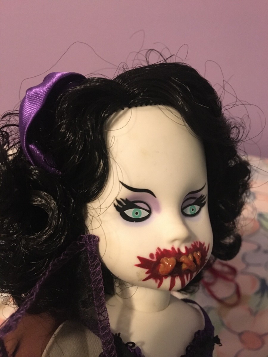Poupée Ella Von Terra série 33 Living Dead Dolls | eBay